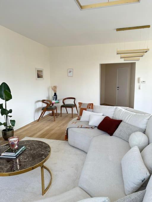 Luxury 2-bedroom Apart Appartement