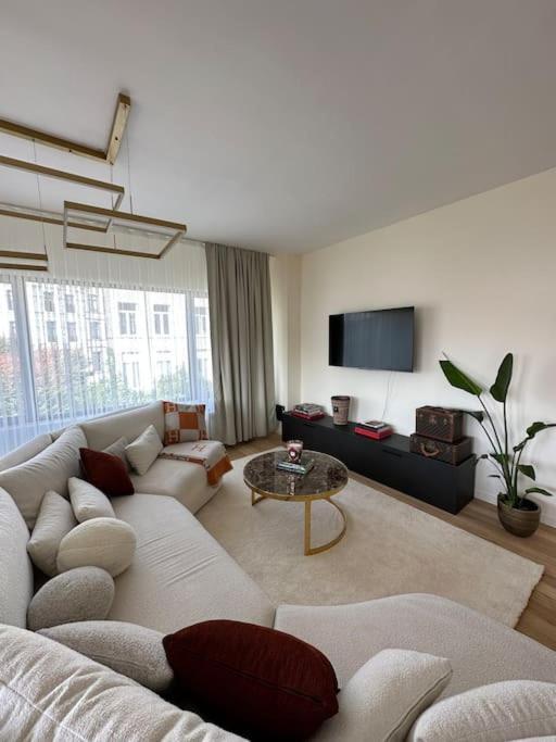Luxury 2-bedroom Apart * Antwerpen