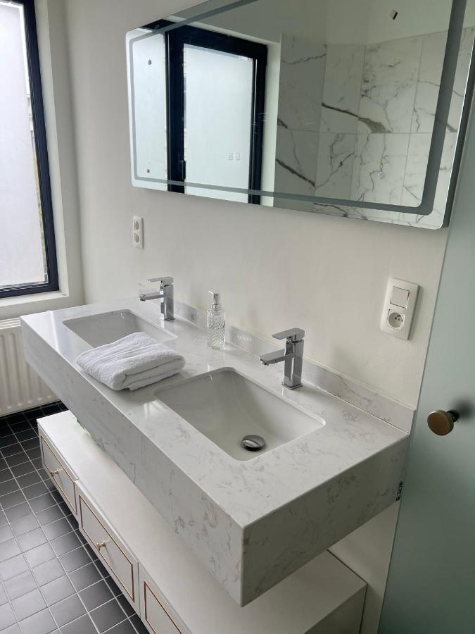 Luxury 2-bedroom Apart